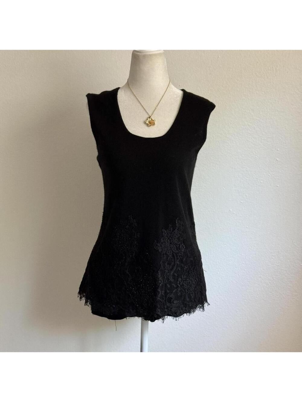 ੈ✩‧₊˚black knit cashmere blouse with lace and beading